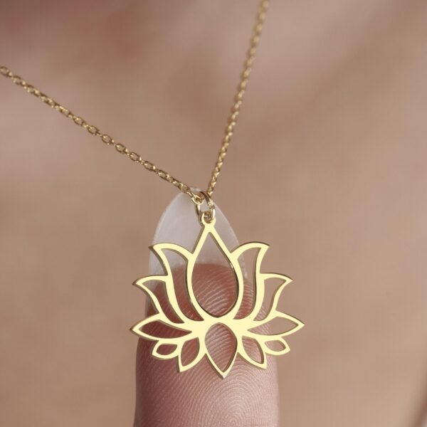 Lotus Çiçeği Gümüş Kolye, 925 Ayar Gümüş Kolye